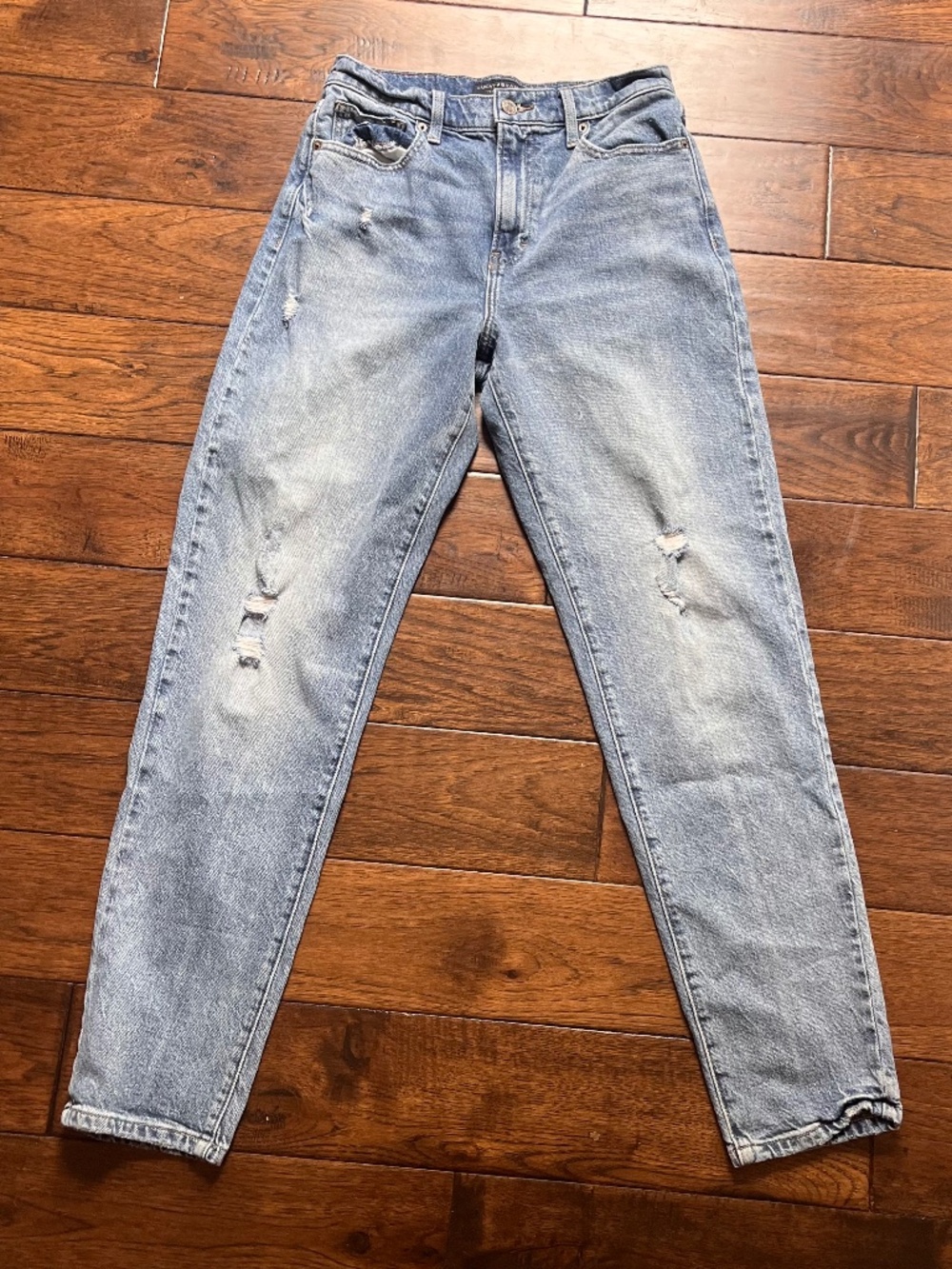lucky brand women's jeans size 6/28, Y2K vibes, distressed , Excellent condition